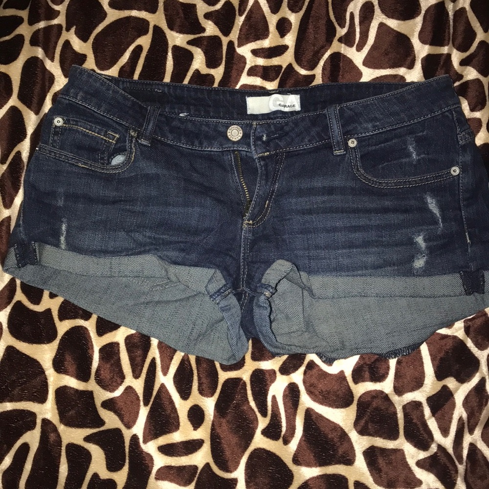 Garage Jean Short Shorts - Size 9